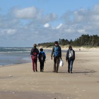Noskaidrotas Latvijas tīrākās un netīrākās pludmales