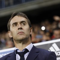 Spānijas futbola izlases galvenais treneris Lopetegi pēc Pasaules kausa pārņems Madrides 'Real'