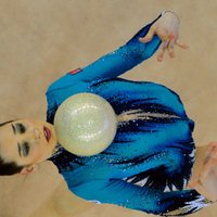 Гимнастка Солдатова потеряла сознание во время выступления на турнире в Португалии