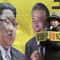 Dienvidkoreja sūtīs uz Ziemeļkoreju augstu amatpersonu delegāciju apspriest spriedzi pussalā