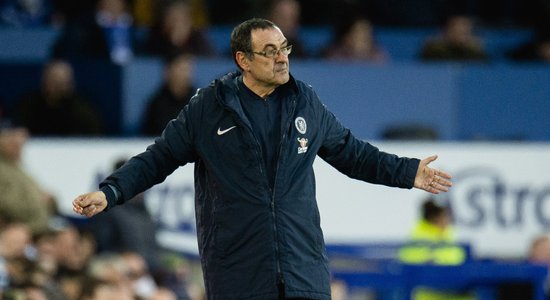 'Chelsea' galvenais treneris Sarri aicina apturēt mačus, ja tajos bijuši rasistiski aizvainojumi