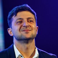 Зеленский объяснил решение запретить три телеканала