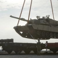 NATO pastiprinās militāro klātbūtni Melnajā jūrā