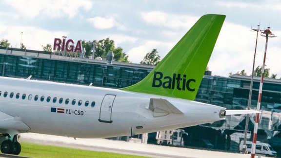 airbaltic lidosta riga rix