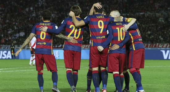 'Barcelona' trešo reizi vēsturē iegūst FIFA klubu Pasaules kausu