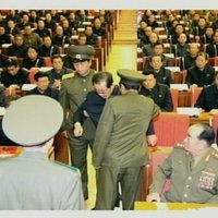 Pēc Kima Čenuna tēvoča nāvessoda no oficiālajām ziņu vietnēm pazūd tūkstošiem rakstu