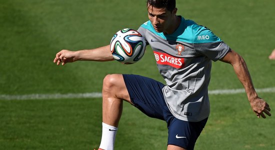 Ronaldu nosaukts par sezonas labāko Eiropas futbolistu