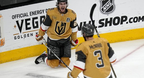 Bļugers joprojām nespēlē, bet 'Golden Knights' nonāk vienas uzvaras attālumā no Stenlija kausa