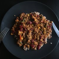 Students virtuvē: Fiksā 'chili con carne' māsīca