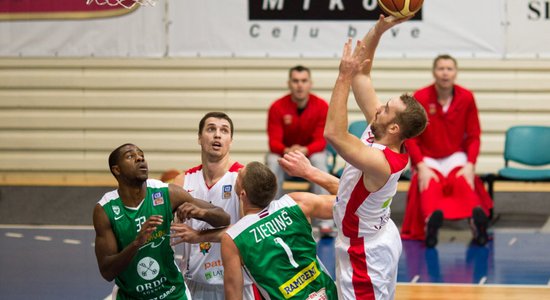 'Jēkabpils' basketbolisti BBL mačā pārspēj 'Valmieru'