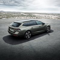 'Peugeot' parādījis jauno '508' modeļa universāli
