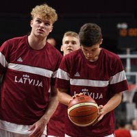 Latvijas U-19 basketbolisti pārbaudes spēlē piekāpjas Igaunijas U-20 izlasei
