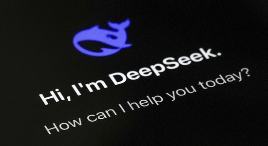 Ķīniešu "DeepSeek" izraisa ASV tehnoloģiju uzņēmumu akciju cenu kritumu