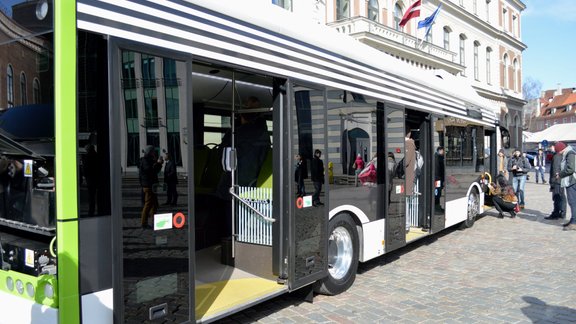 "Rīgas satiksme" prezentē "Solaris Electric" elektroautobusu - 19