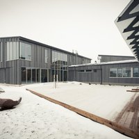 Kad koka nevar būt par daudz – neparasta biroja ēka Igaunijā