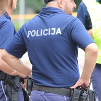 Policija vērtēs pusaudzes uzbrukumu 12 gadus vecai meitenei Jelgavā