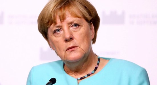 Ангела Меркель не стала покрывать голову во время визита в Саудовскую Аравию