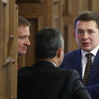 Līdz jauna premjera kandidāta nominēšanai turpināsies politiķu neformālās konsultācijas