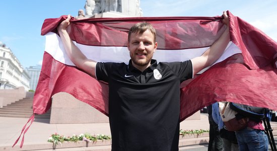 Freibergs par sezonu Čehijā: klubs ar steigu piedāvāja pagarināt līgumu