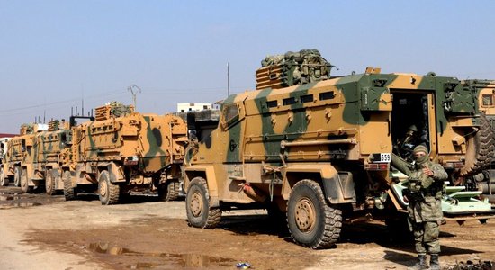 Turcijas agresijas dēļ kurdi piekrituši Sīrijas armijas atgriešanai Afrīnā