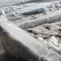 Lielupē pie Jelgavas sākusies ledus iešana