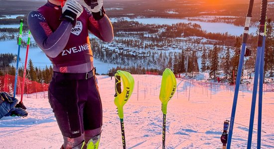 Kalnu slēpotājs Zvejnieks ieņem otro vietu FIS slaloma sacensībās