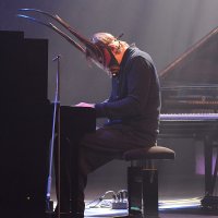 'Hanzas peronā' uzstāsies ekscentriskais vācu pianists Lambert