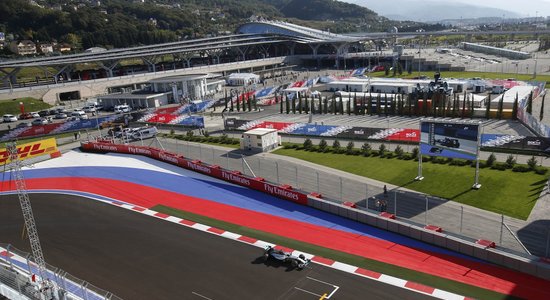 Гран-при в Сочи признан лучший этапом "Ф-1" в сезоне, Квят — новичок года