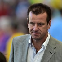 Dunga atlaists no Brazīlijas futbola izlases trenera amata