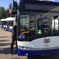 Рига получила первый из 175 новых автобусов: Ушаков обещает новые маршруты (ФОТО)