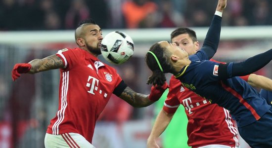 ВИДЕО: "Бавария" уничтожила выскочек из Лейпцига в последнем матче года