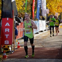 Ar Siguldas pusmaratonu noslēgsies 'Skrien Latvija' sezona
