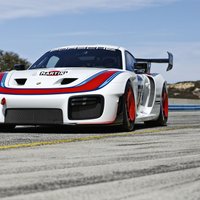 'Porsche' prezentējis miljonu vērtu sportisko auto '935'