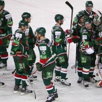 KHL Austrumu konferences līdervienību duelī Dārziņa 'Ak Bars' uzvar Magņitogorskas 'Metallurg'