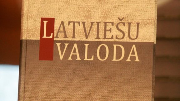 latviešu valoda