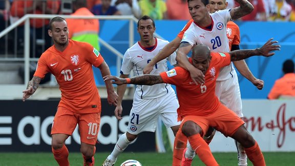 Pasaules kauss futbolā: Nīderlande - Čīle, Nigel de Jong