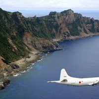 Japāna protestē, bet Ķīnas kuģi nepamet Senkaku ūdeņus