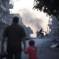 NVO: sprādzienos Sīrijas alavītu ciemā nogalināti vai ievainoti 125 civiliedzīvotāji