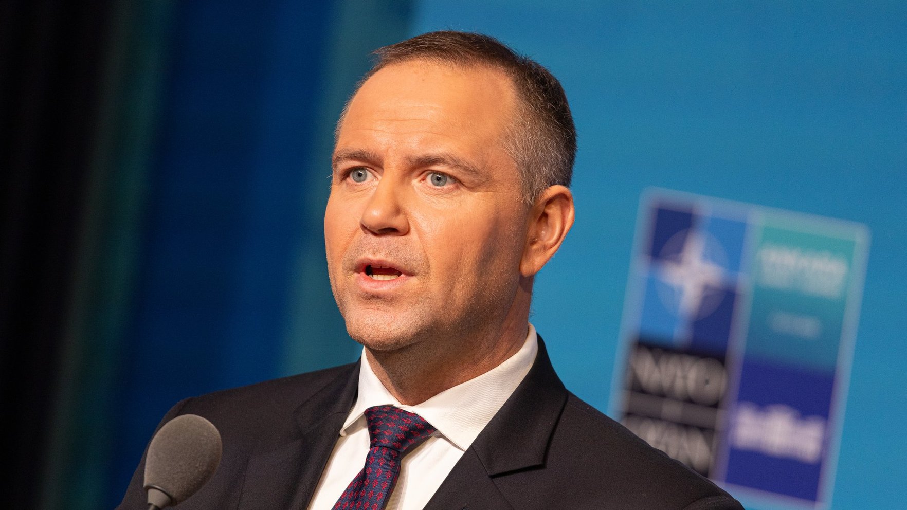 Polish president vetoes legalization of civil partnerships