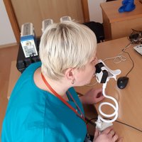Latvijā pētīts elektroniskais 'deguns' spēj diagnosticēt kuņģa vēzi pēc izelpas