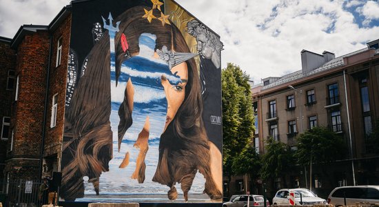 Sienu gleznojumu maršruts Liepājā: pa pēdām vienam no labākajiem darbiem pasaulē