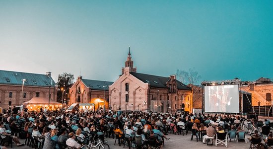 Spīķeros izrādīs Lika Besona filmu 'Valeriāns un tūkstoš planētu pilsēta'