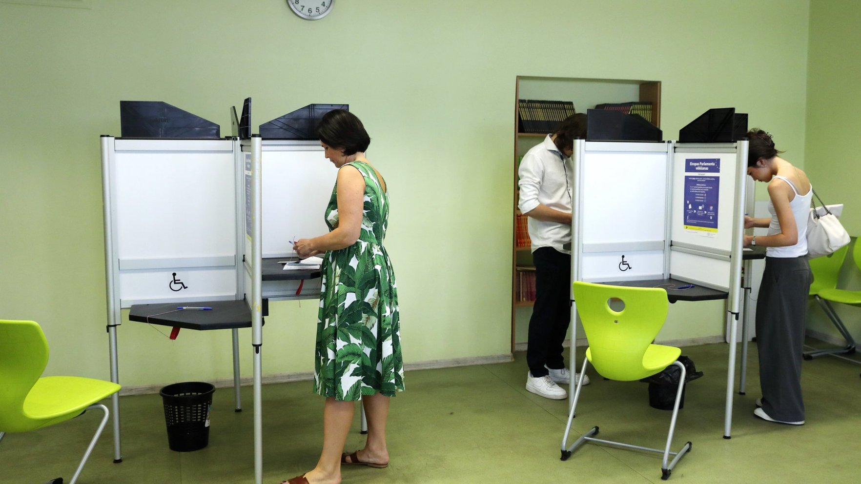 EP vēlēšanu iepriekšējā balsošanā pie urnām devies teju 1% balsstiesīgo