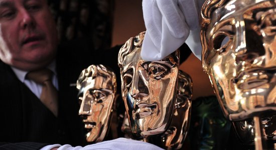 BAFTA ceremonijā triumfē filma 'Gravity'; par labāko filmu atzīst '12 Years A Slave'