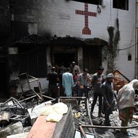 Pakistānā pēc uzbrukumiem kristiešu baznīcām arestēti vairāk nekā 100 musulmaņu