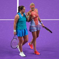 Ostapenko un Kičenokas duets sasniedz Dubaijas WTA turnīra ceturtdaļfinālu