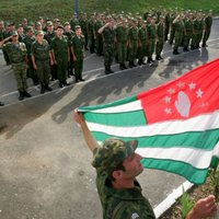 При взрыве на военных складах в Абхазии пострадали 19 россиян