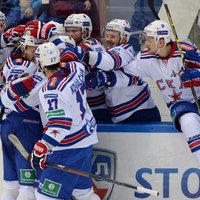 Gripas epidēmijas dēļ KHL aizsargās spēlētājus no žurnālistiem