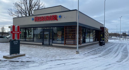 Jaunais 'Hesburger' Ogrē izmaksājis 2 miljonus eiro; cepamā eļļa – transportlīdzekļu darbināšanai