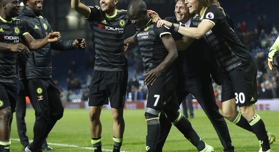 'Chelsea' nodrošina sev Anglijas čempionu titulu